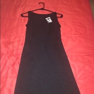 Sleeveless body dress